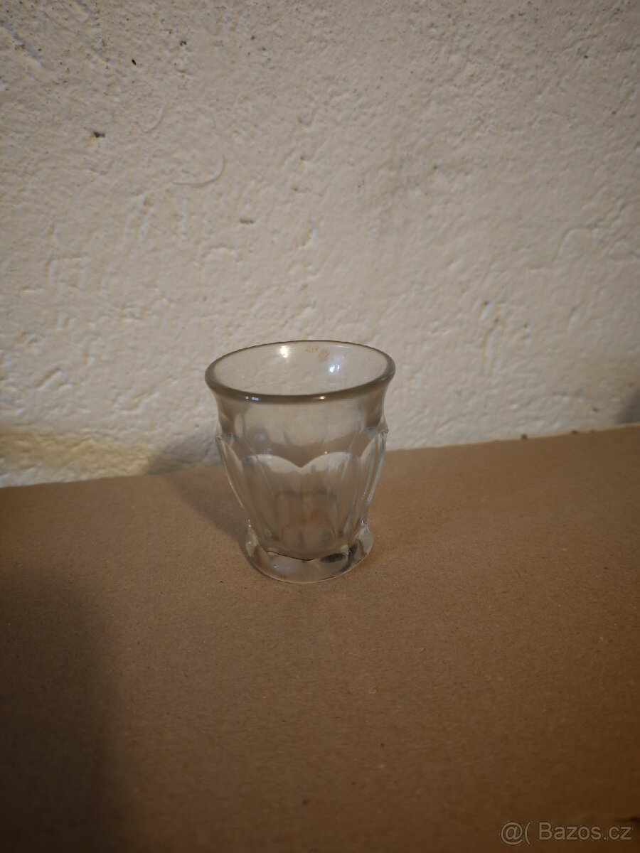 Retro hrnky a skleničky - 9