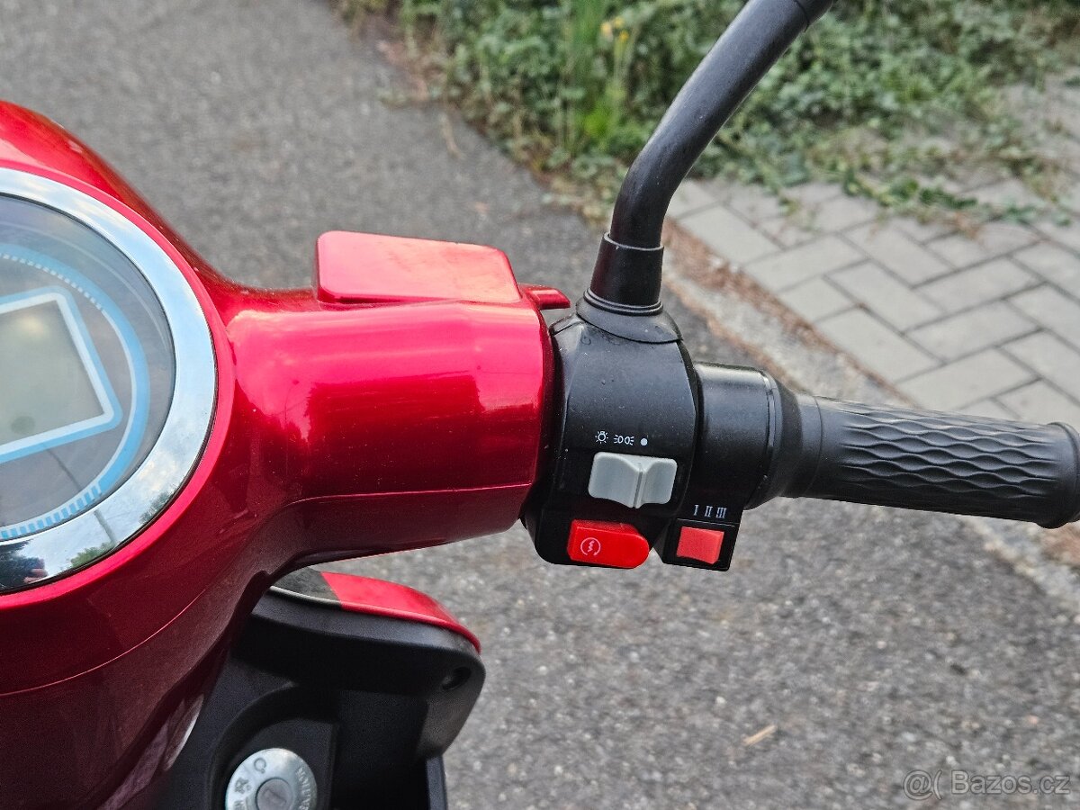 Elektrická čtyřkolka SELVO - 9