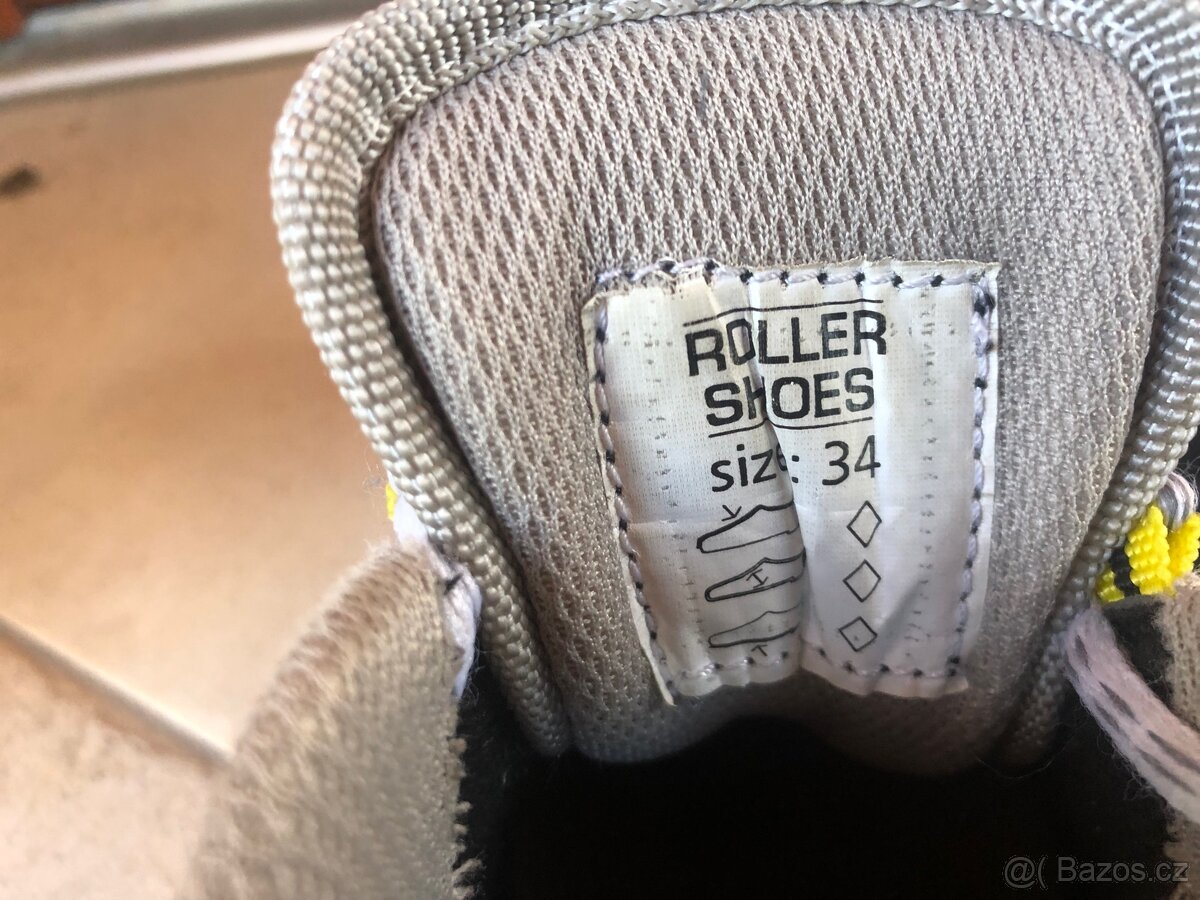 Dětské sportovní boty, ploutve, rukávky do bazénu - 9