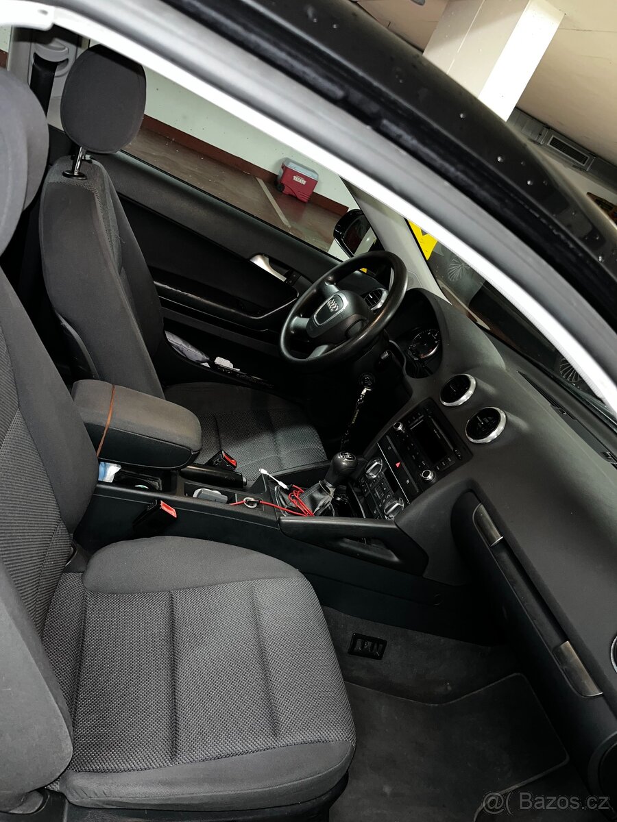 Auto audi A3 hatchback 2.0 TDI, 103kw - 9