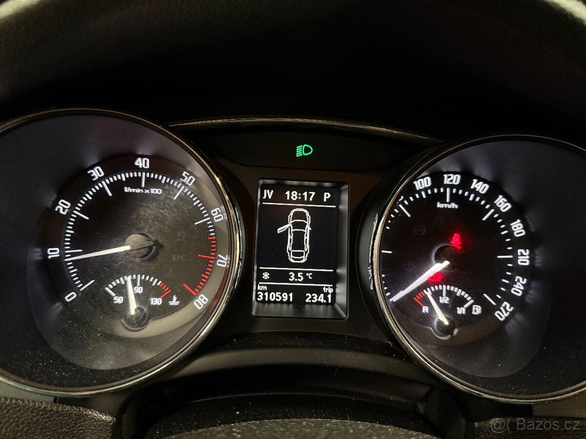 Skoda SuperB 2 1.8 Tsi 160koni DSG - 9