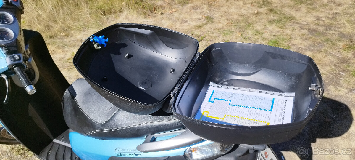 Piaggio Carnaby 125 - 9