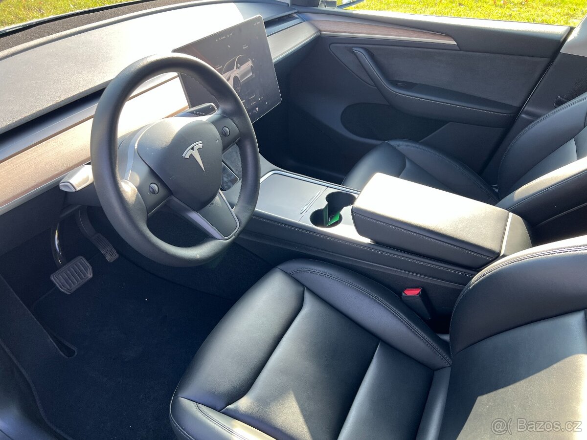 Tesla model Y LR Boost Ryzen Tažný - 9