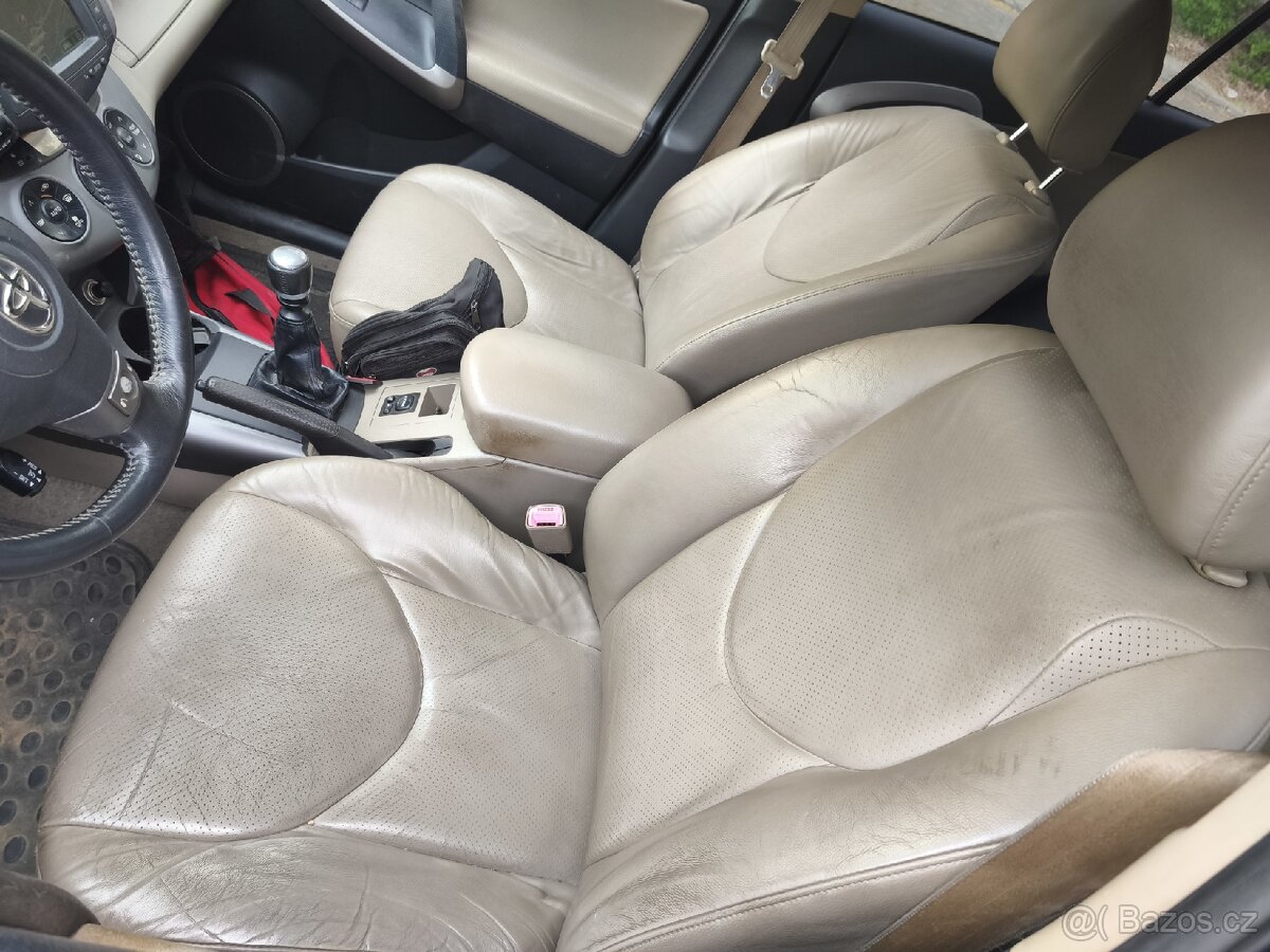 Toyota rav4 - 9