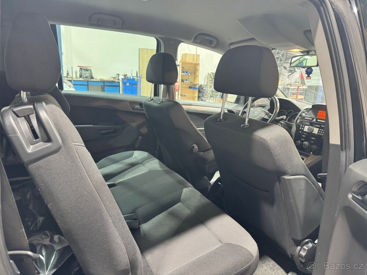 Opel Zafira 1.7 CDti - 9