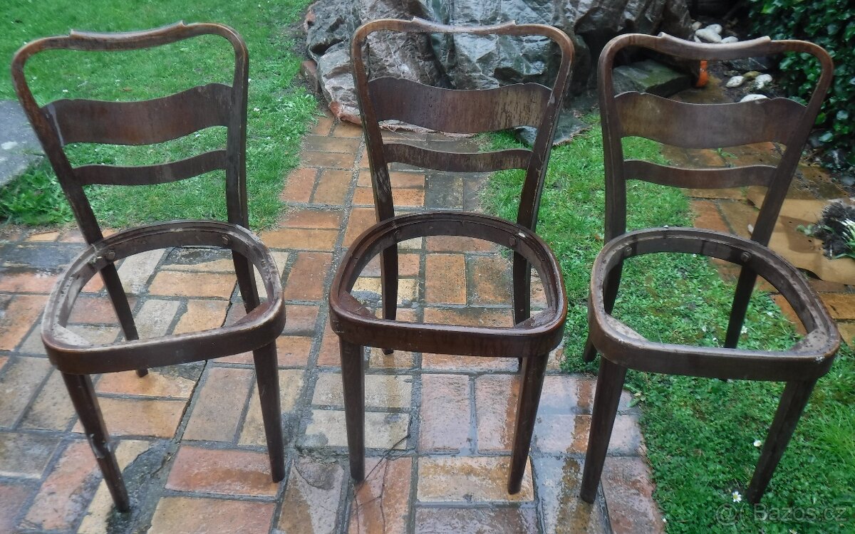 Židle, stůl,dětské židličky,rozkládací postel - 9