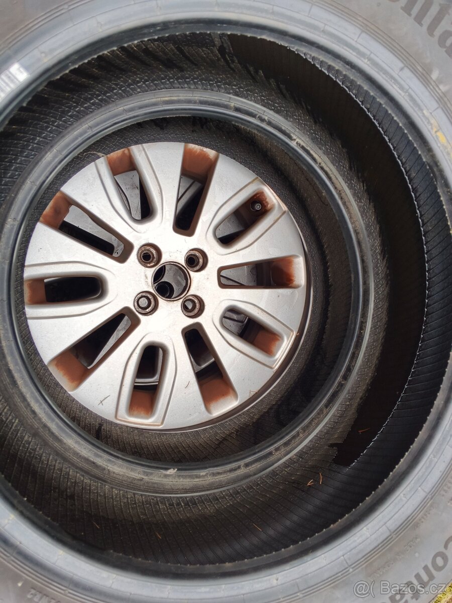 Kia Rio 1.4 české spz, stk do 2027 - 9