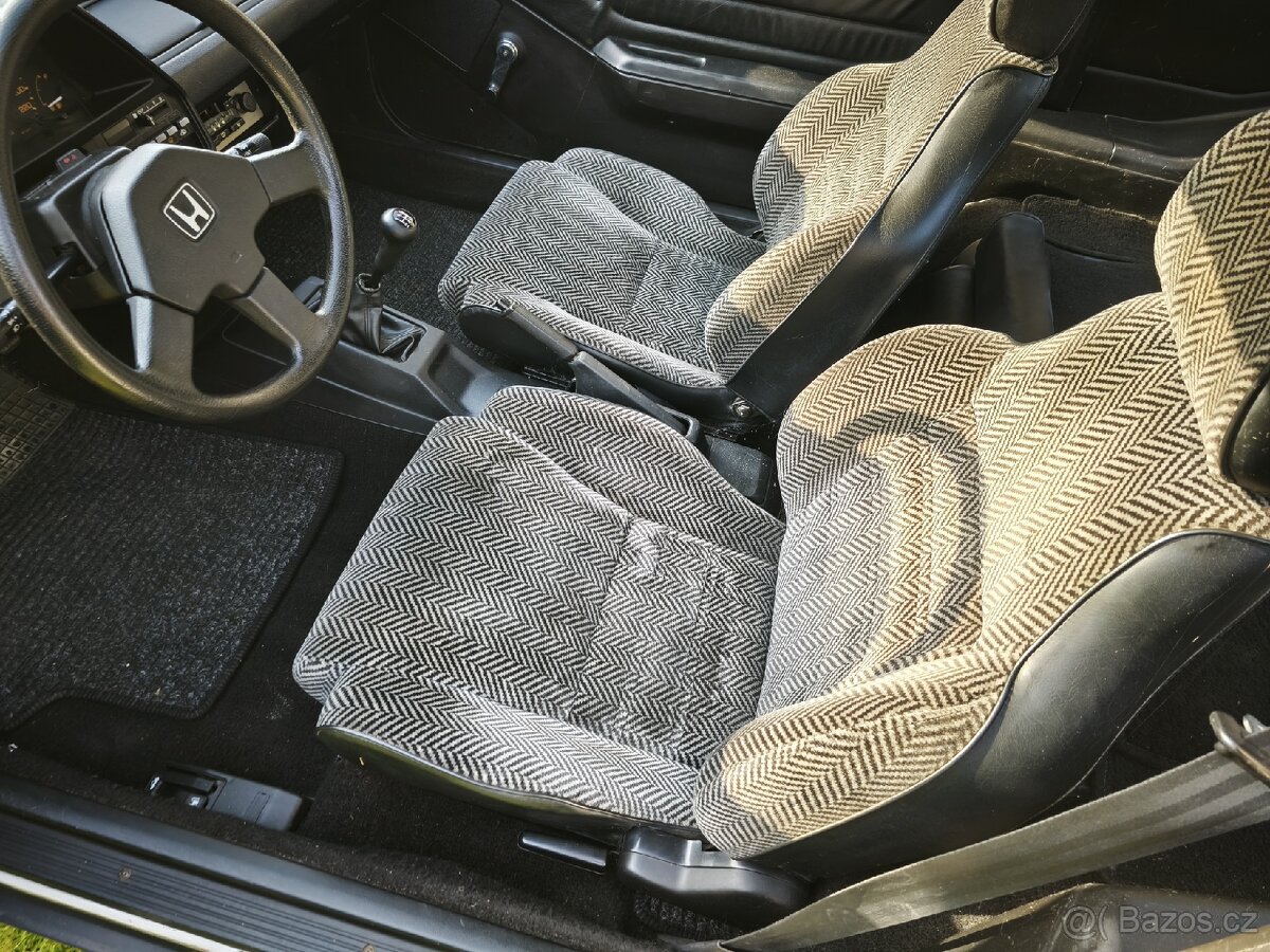 Honda CRX 1.5i - 9