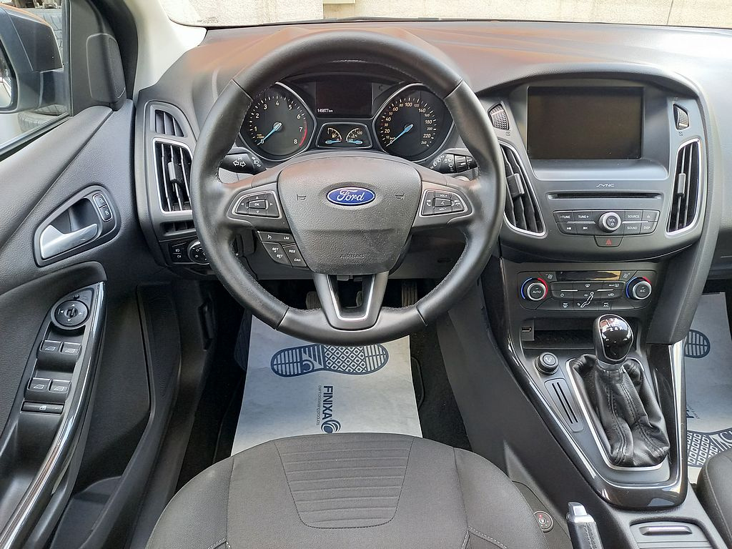 Ford Focus 1,6 klima+Navi+alu.kola+LPG+145000km - 9