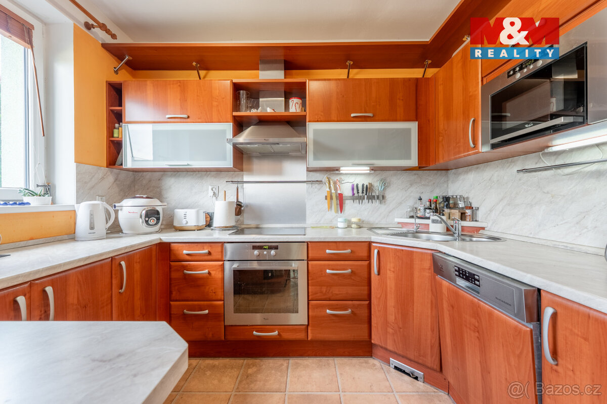 Prodej rodinného domu, 96 m², Praha, ul. Vlasty Hilské - 9