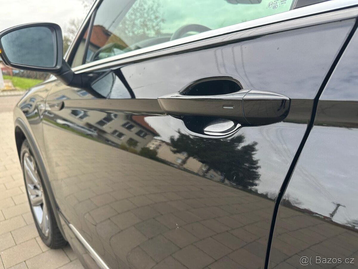 Tiguan R-line 2.0 TDI, DSG, 4Motion,Matrix, DPH,Keyless - 9