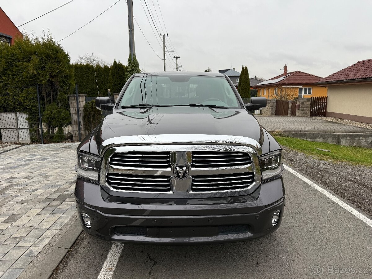 DODGE RAM HEMI CLASSIC LONGBED 6MÍST - 9