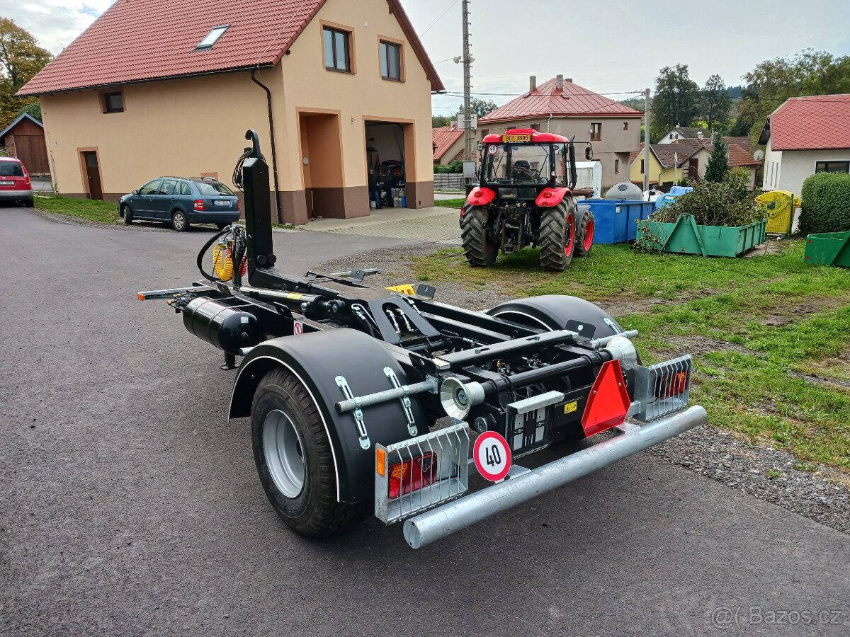 Traktorový nosič kontejnerů 5t - 9