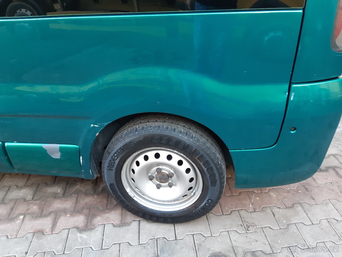 Renault Trafic Opel Vivaro - 9