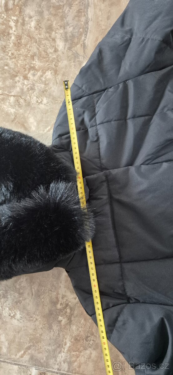 Nový kabát zimní černý v. L - 9