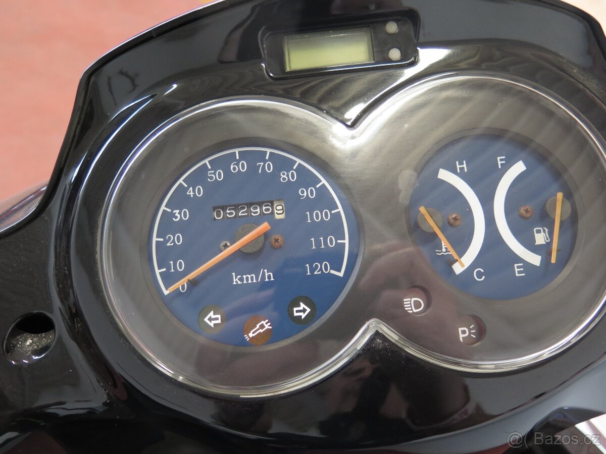 CF MOTO Atene WT150 - 9