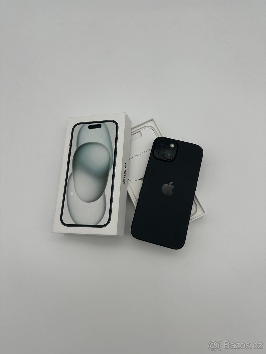 iPhone 15 256GB Black + ZÁRUKA - 9
