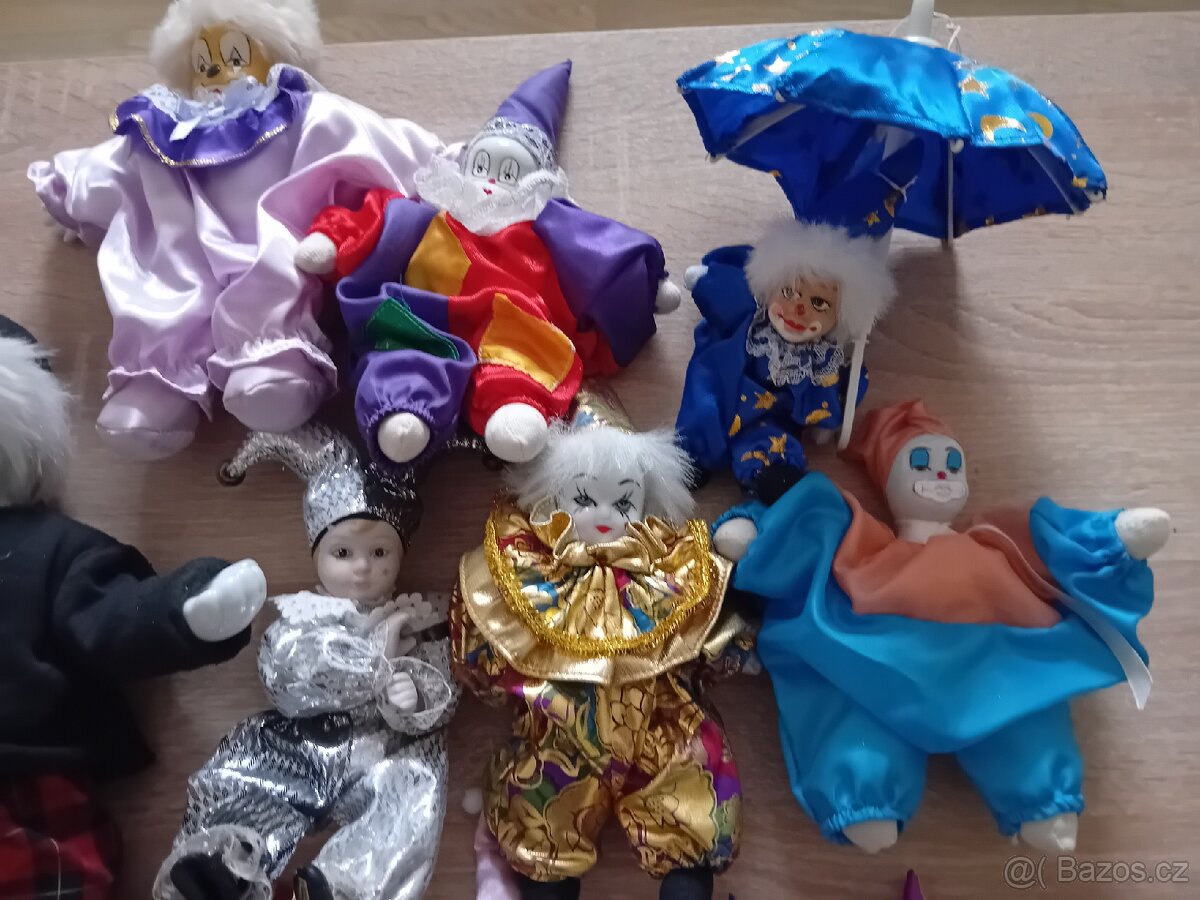 Klauni z porcelánu - 9