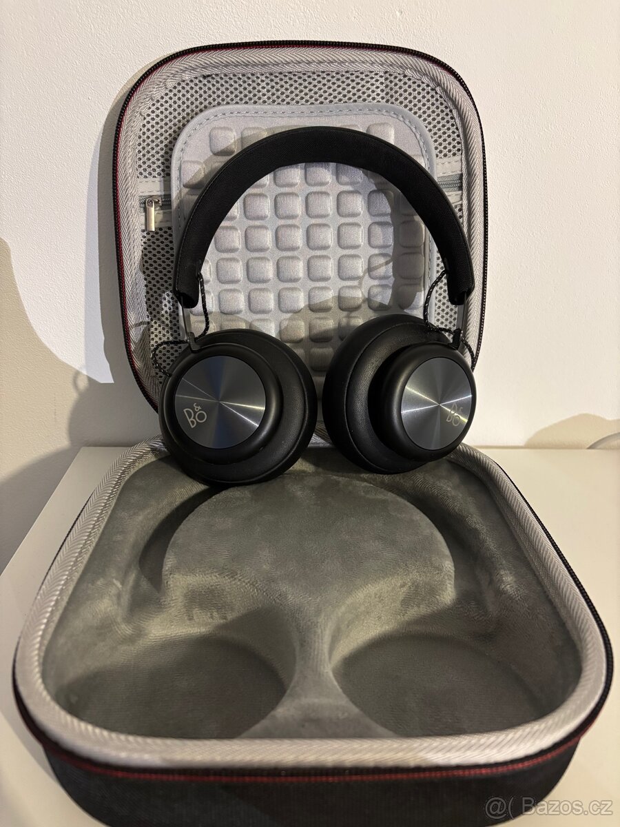 Sluchátka Bang & Olufsen BeoPlay H4 Černé s obalem - 9
