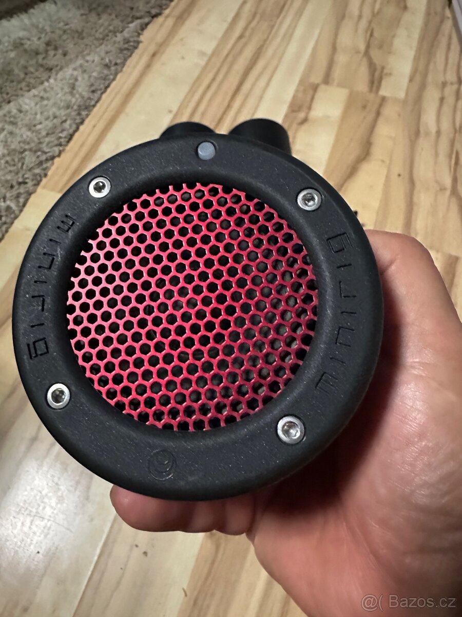 Prodám jedinečné BT repro 2x MINIRIG MRBT3 + 2x SUB - 9