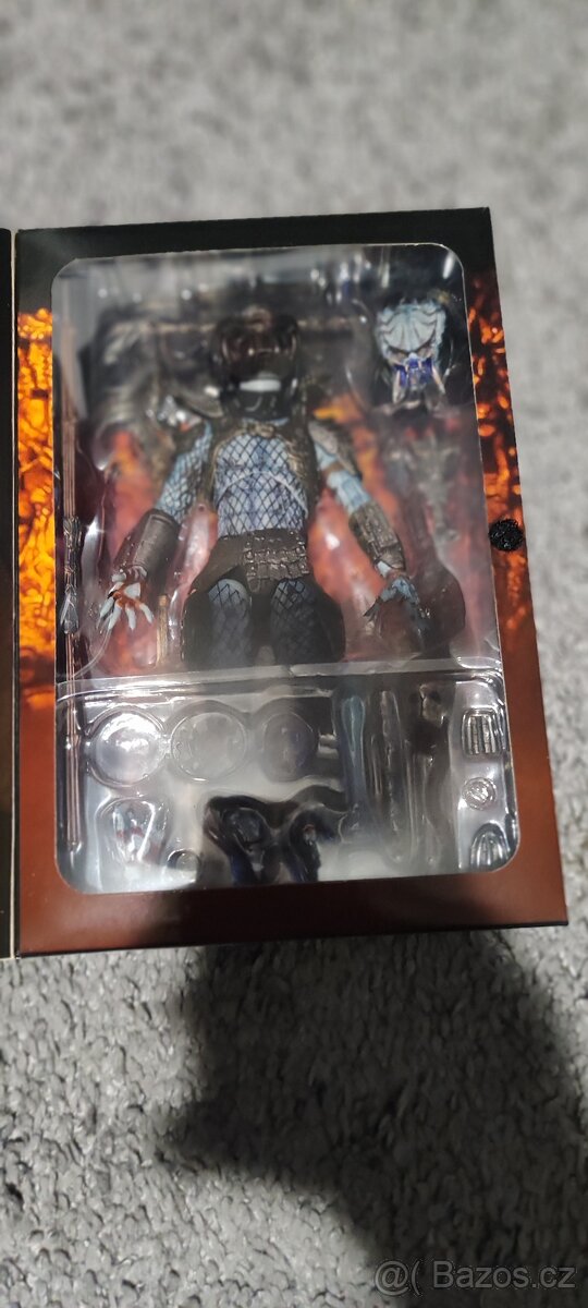 Neca komplet straceny kmen predátoři - 9