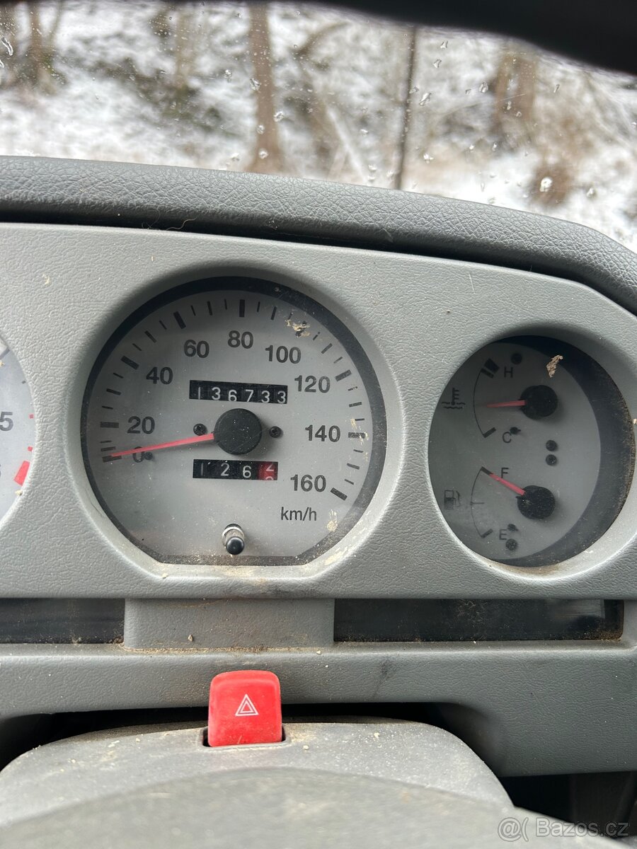 Suzuki samurai 1.9d - 9