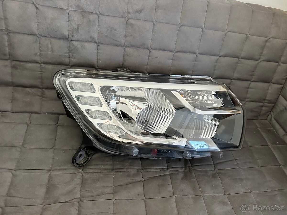 Dacia Sandero II světlo - 9