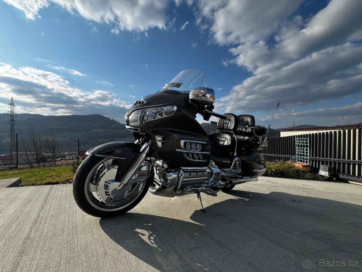 Honda GL1800 Goldwing - 9
