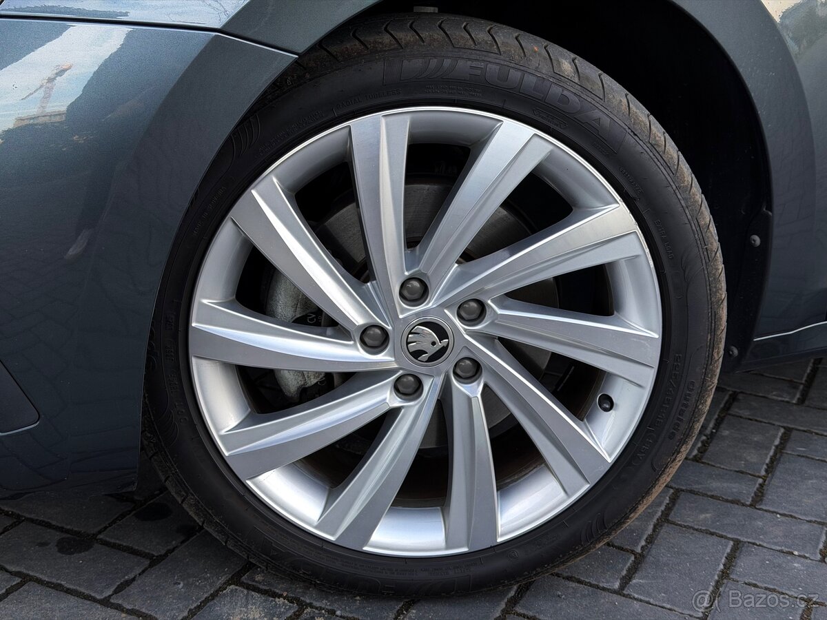 Škoda Octavia iV STYLE+ / 2021 / DPH / DCC - 9
