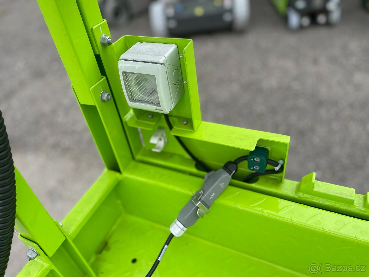 Pásové nůžkové plošiny Zoomlion ZS1216C - 9