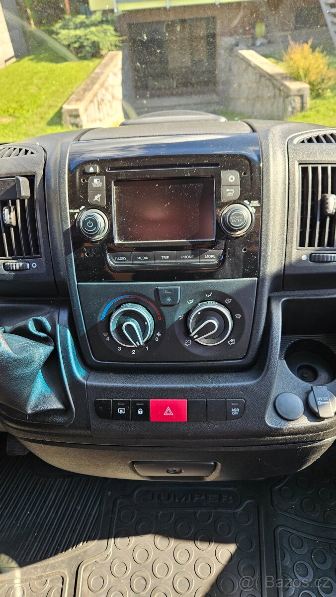 Obytná dodávka - 9