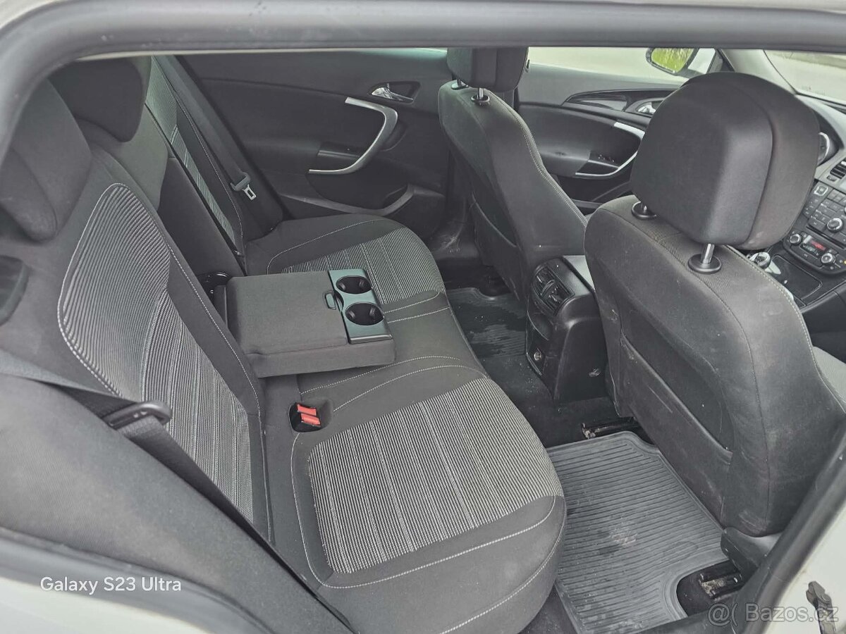 Opel insignia tourer 4x4 - 9