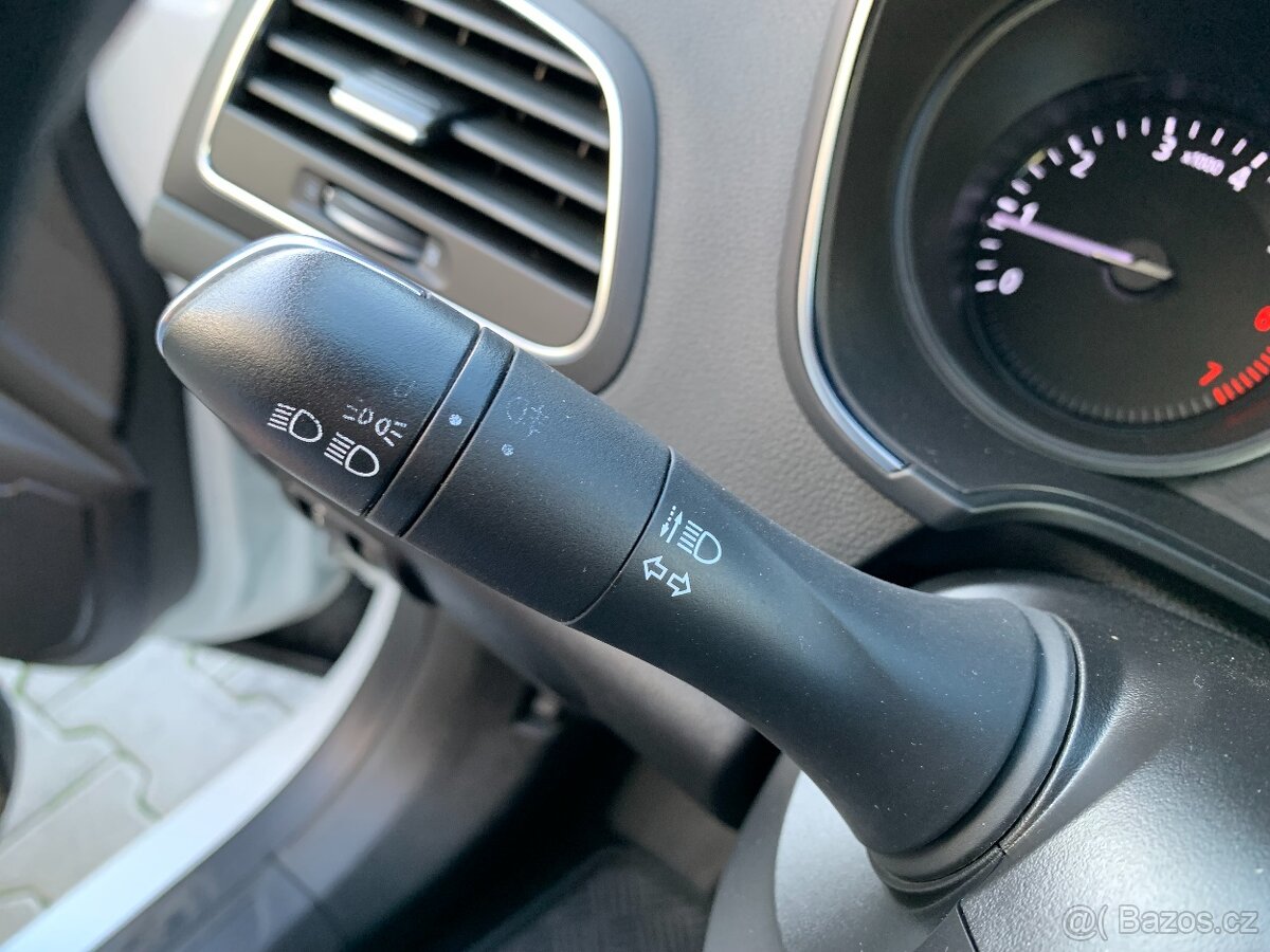 Renault Megane combi 1.3 TCe r.v.2019 - 9