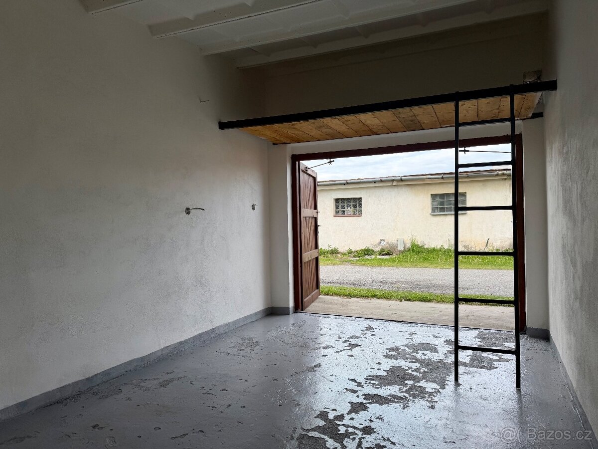 Prodej garáže 18 m² Sušice, ul. Volšovská - 9