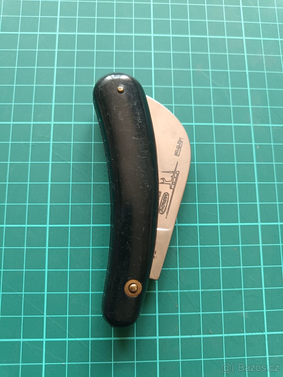 Sandrik, Mikov Žabka - 9