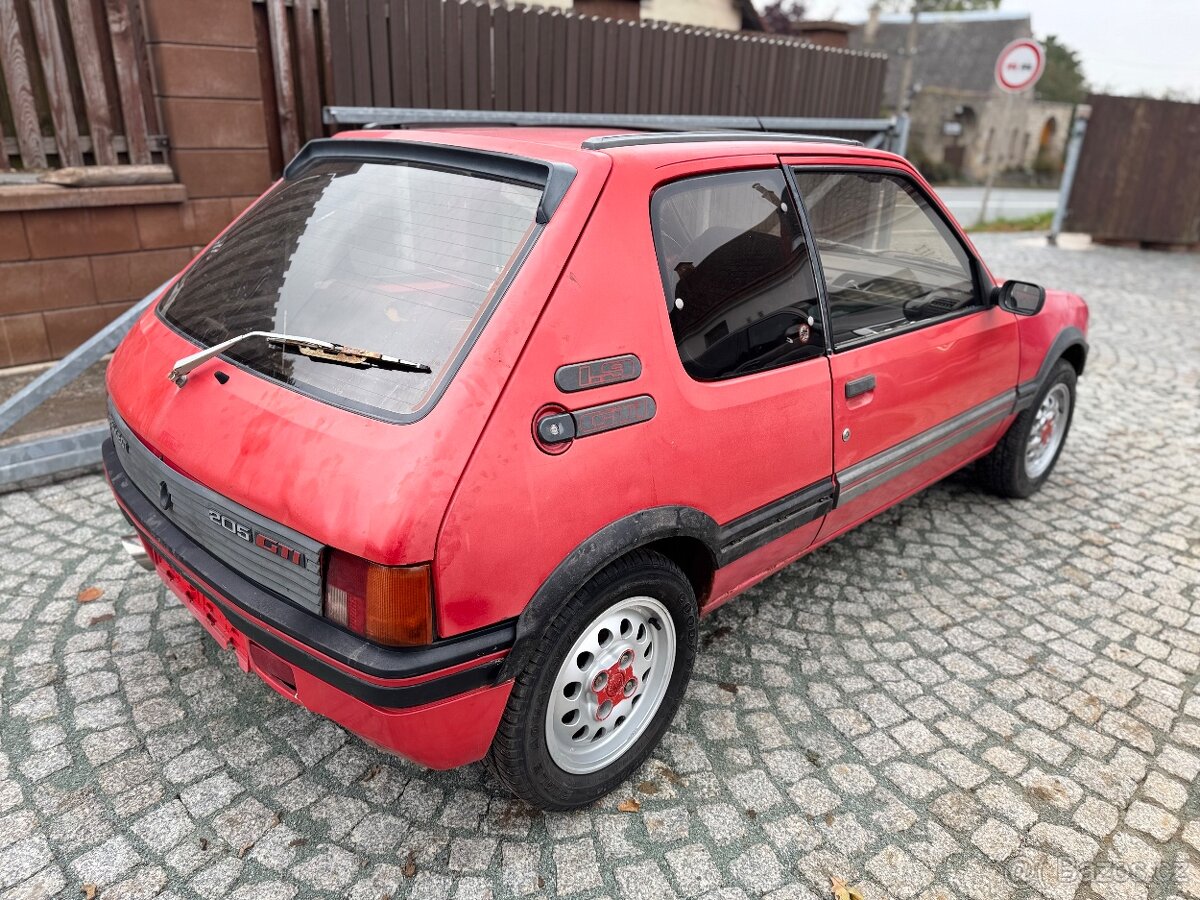 Peugeot 205 1.9 GTi - 9