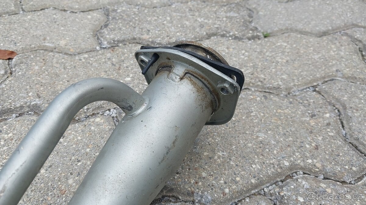 Ssangyong Rexton – Hrdlo nádrže - 9