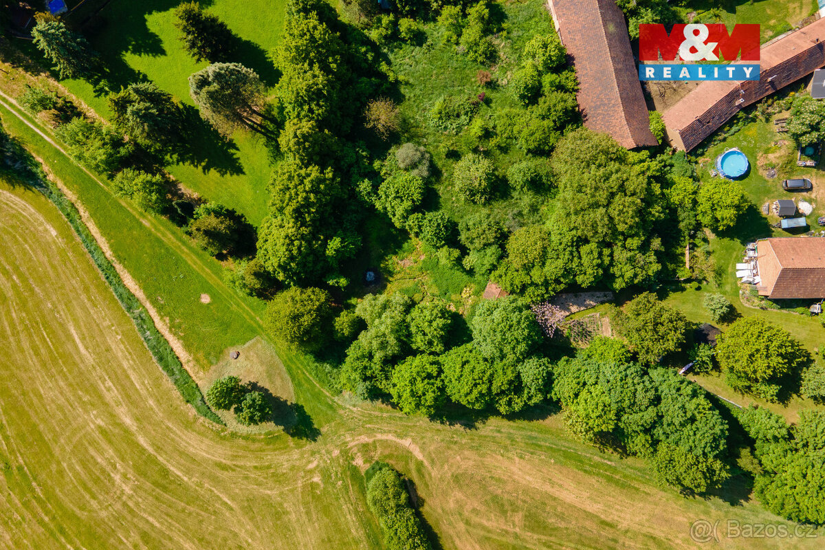 Prodej pozemku k bydlení, 829 m², Puclice - 9