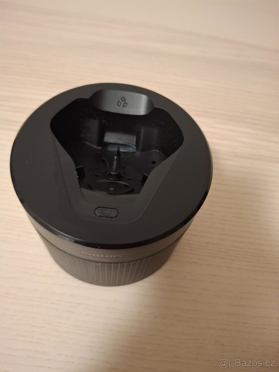 Philips holící strojek S7886/58 - 9