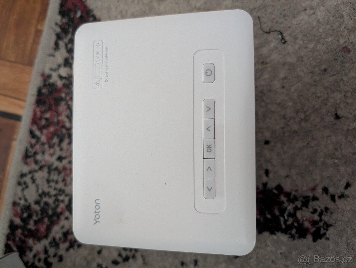 YOTON Y3 Mini Projektor 1080P, 15000L rozbalený - 9