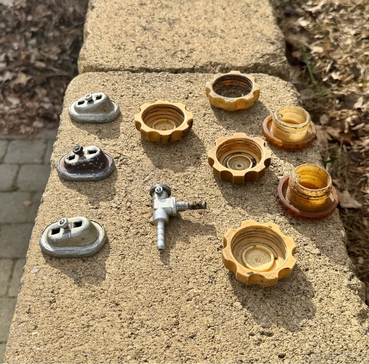 Stadion S11, S22 - dily - 9