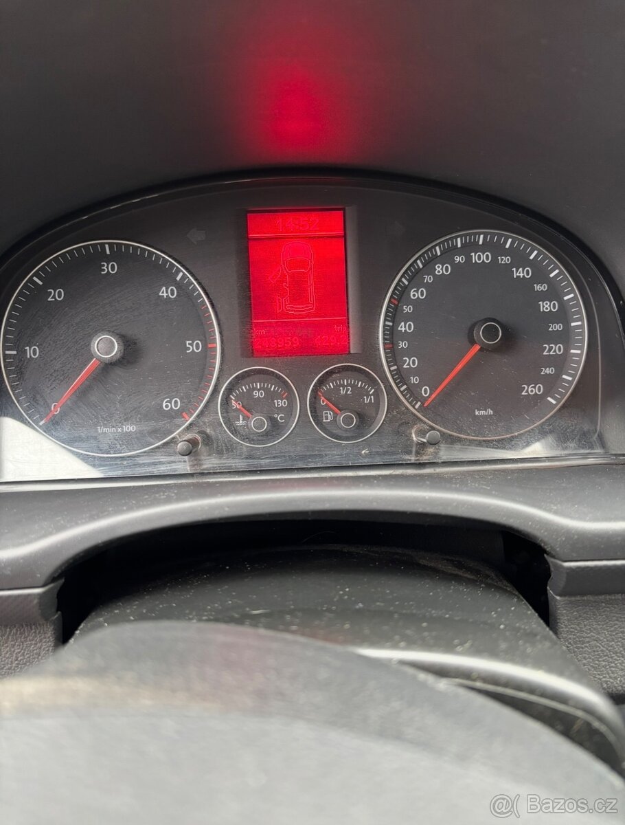 VW Caddy 1.9 TDi - 9