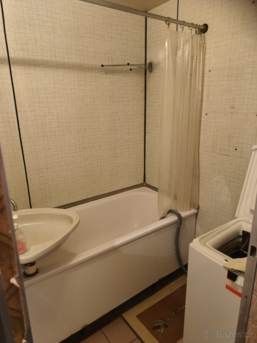 Prodej bytu 3+1 Přerov - 9