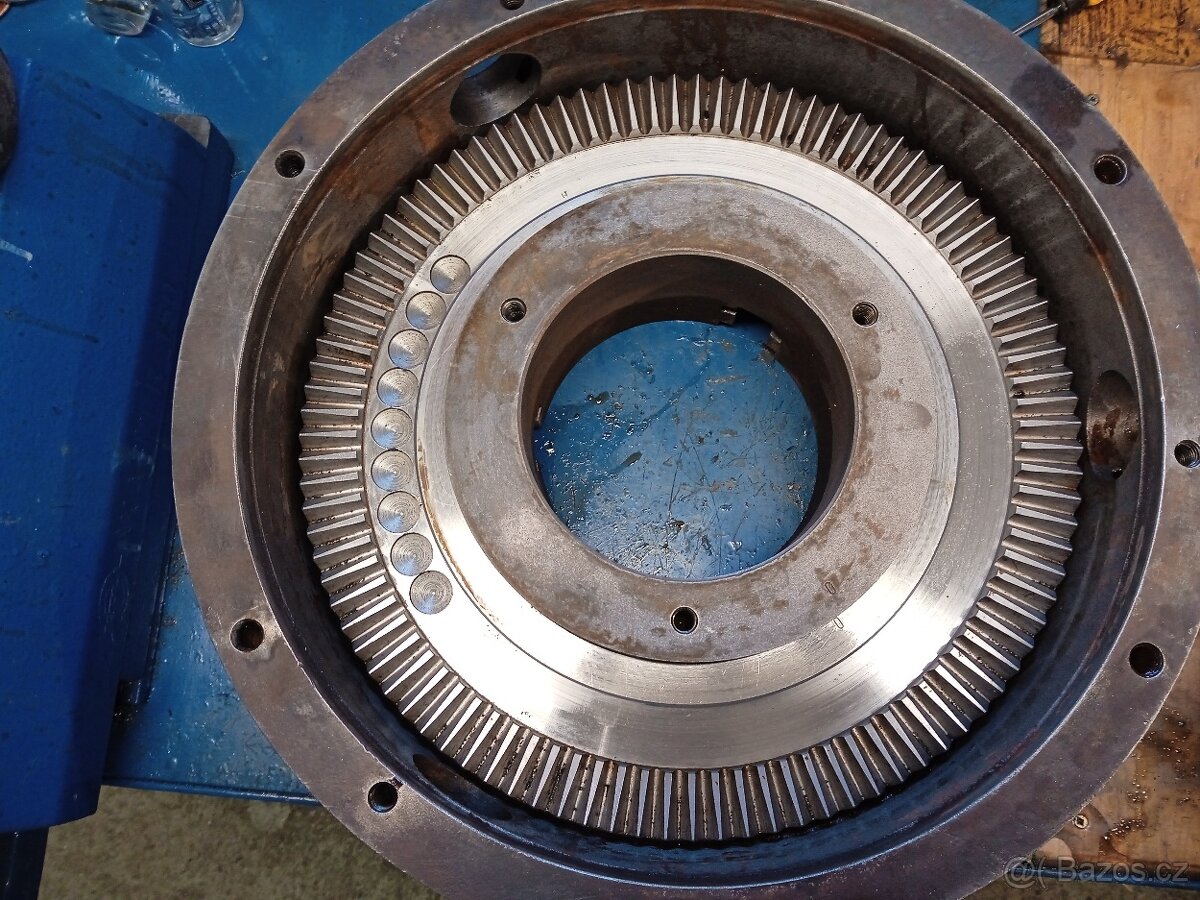 Sklíčidlo 400 k soustruhu - 9