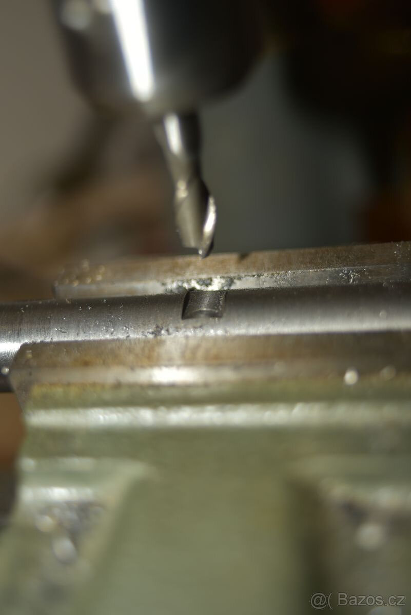 Vrtačko-frézka Technologis ZX7016 na 230V (Mk2) - 9