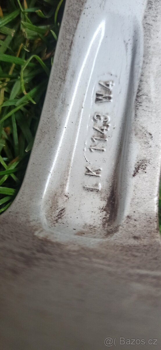 Alu disky R18 PLATIN - 9