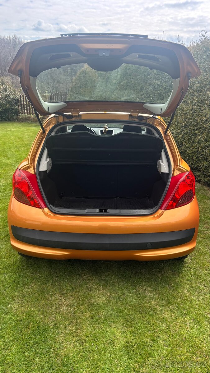 Prodám Peugeot 207 - 9
