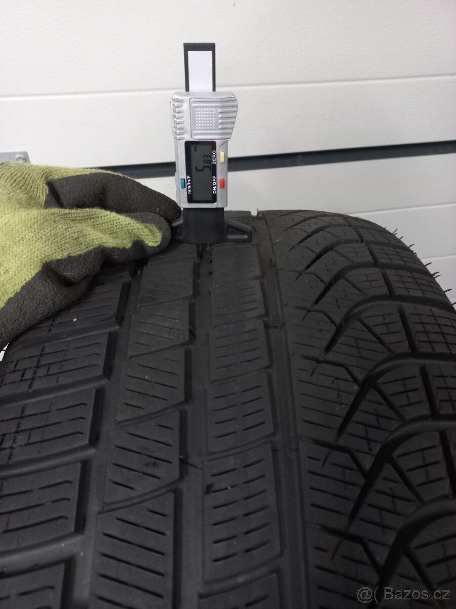 BMW 5 G30 zimní M845 dvourozměr 245 40 19 a 275 35 19 6mm - 9