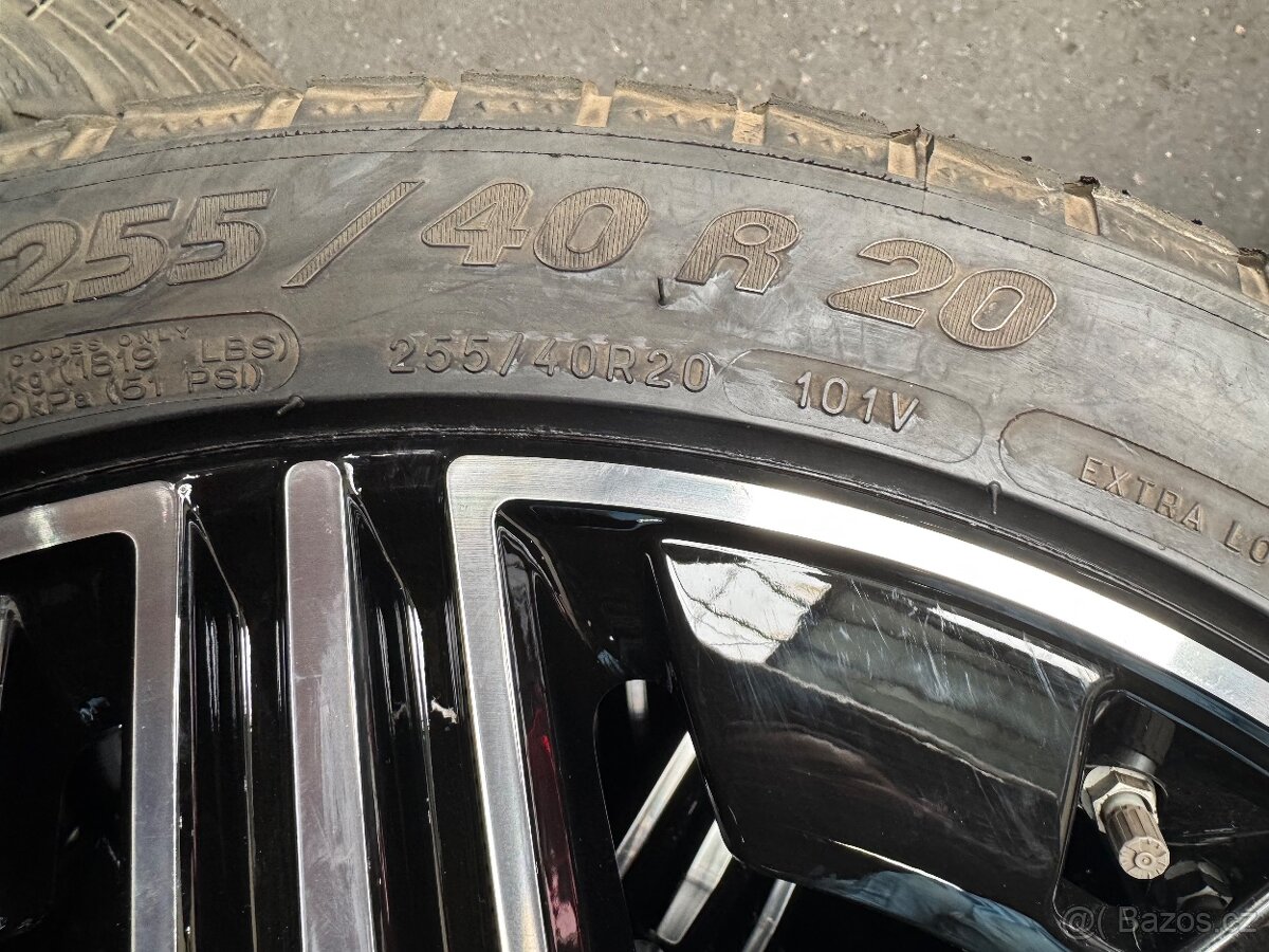 S W223 S W222 C217 AMG Mercedes R20 Zimní Michelin - 9