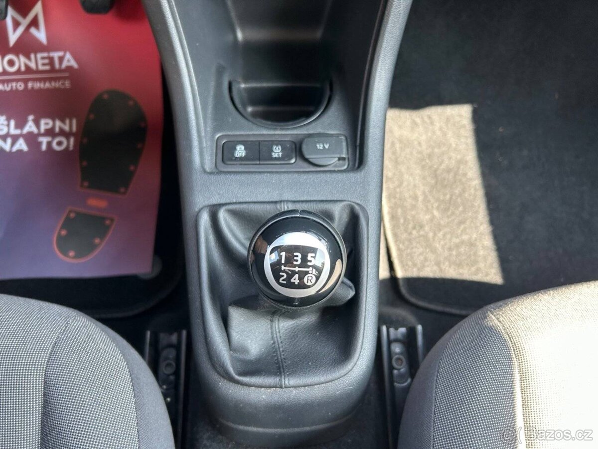 Volkswagen Up, 1.0 MPI GPS NAVI/SER.KN./1.MAJ - 9